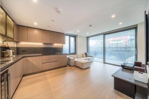 3 bedroom flat to rent, Palmer Road, London SW11