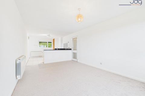 undefined, Derwent Road, Lancaster | A Bright Apartment with Communal Gardens