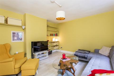 undefined, Cephas Street, Stepney Green, E1