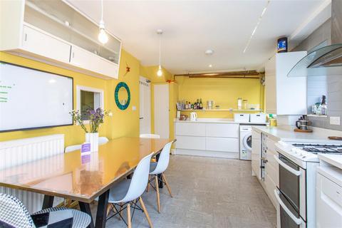 undefined, Cephas Street, Stepney Green, E1