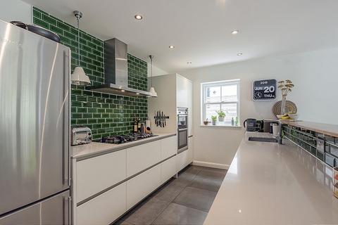 undefined, Gurney Court Road, St. Albans, AL1