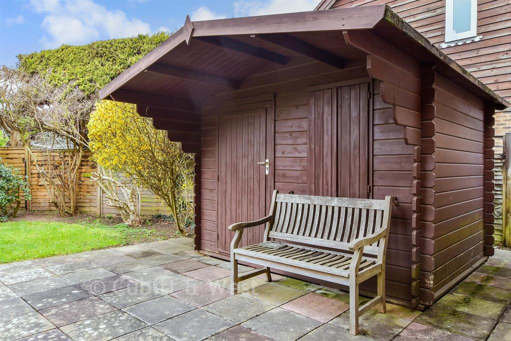 Workshop/Outbuildings