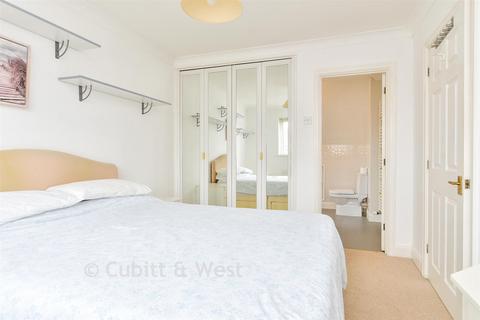 3 bedroom detached house for sale, St. Mary's Meadow, Arundel BN18