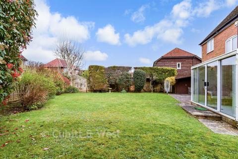 3 bedroom detached house for sale, St. Mary's Meadow, Arundel BN18