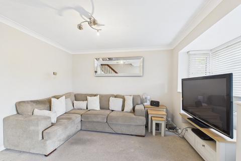 1 bedroom terraced house to rent, Boundary Road, Wooburn Green, High Wycombe, Buckinghamshire, HP10