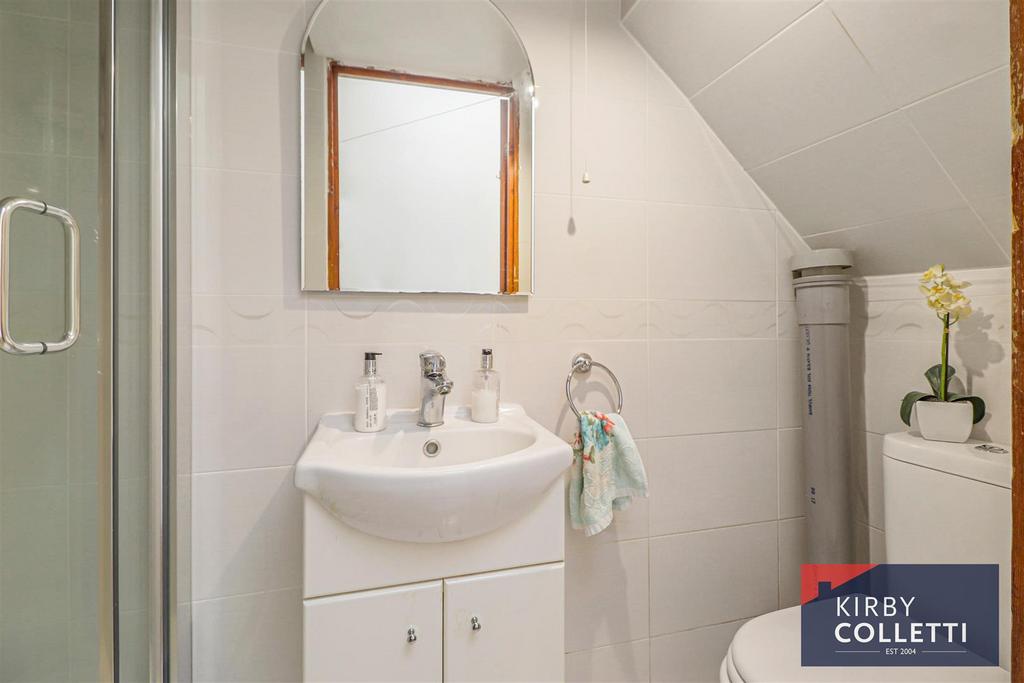 Shower room/w.c.