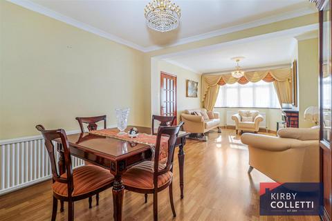 4 bedroom semi-detached house for sale, Rodney Crescent, Hoddesdon