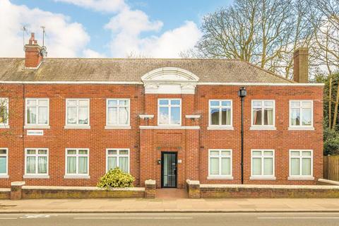undefined, Cross Deep, Twickenham TW1
