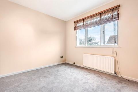 undefined, Crowntree Close, Isleworth TW7