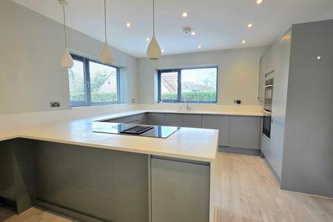 5 bedroom detached house for sale, Marldon, Paignton
