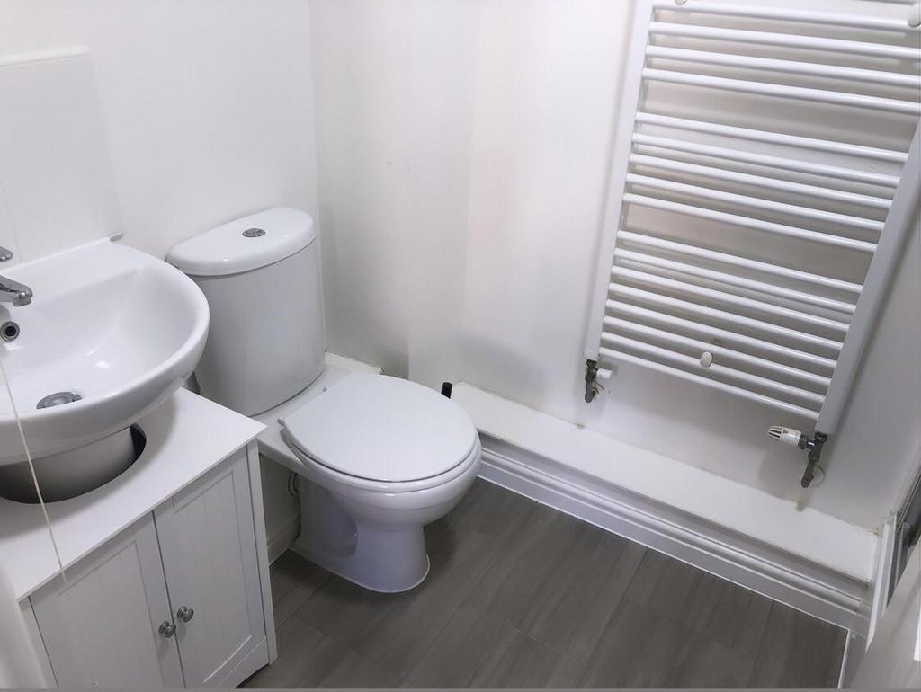 En-suite Bathroom