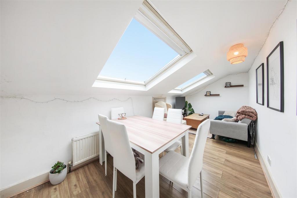 Frithville Gardens - 72bb6 AYSrx2 Bgjswt Iyn.jpg