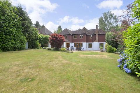 5 bedroom detached house for sale, Grantley Avenue, Wonersh Park, Guildford