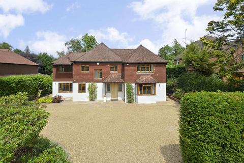 5 bedroom detached house for sale, Grantley Avenue, Wonersh Park, Guildford