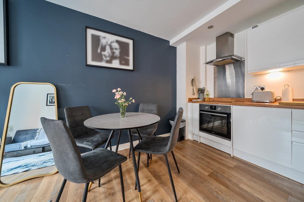 Kitchen/Reception