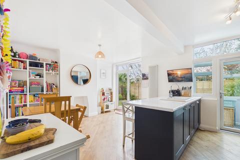 3 bedroom semi-detached house for sale, Lealand Road, Portsmouth PO6