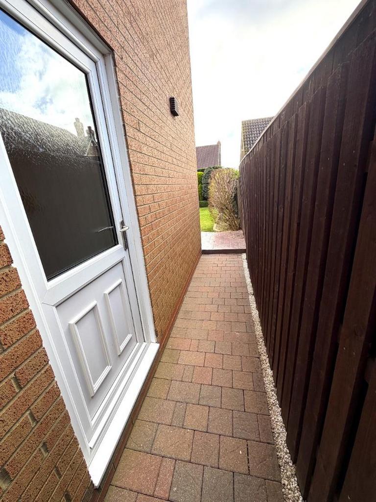 Side access