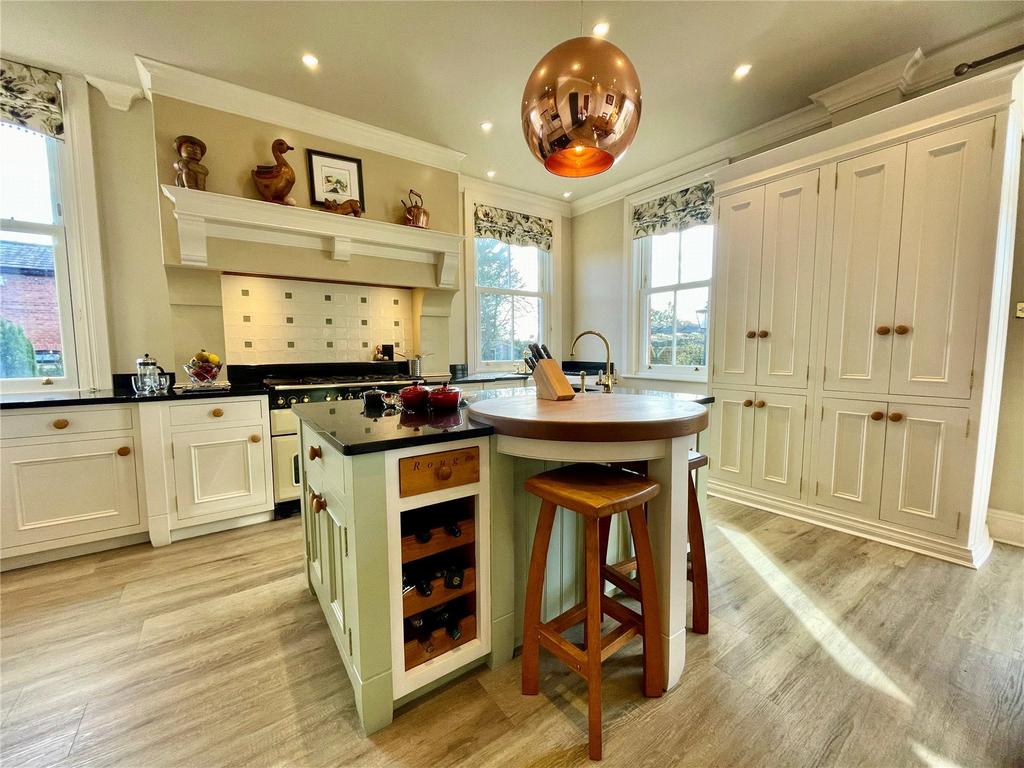 Dining Kitchen