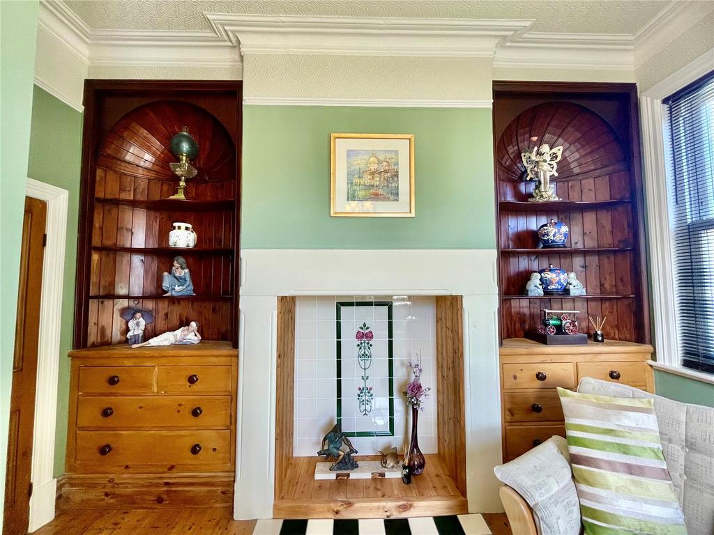 Bedroom Six/Study