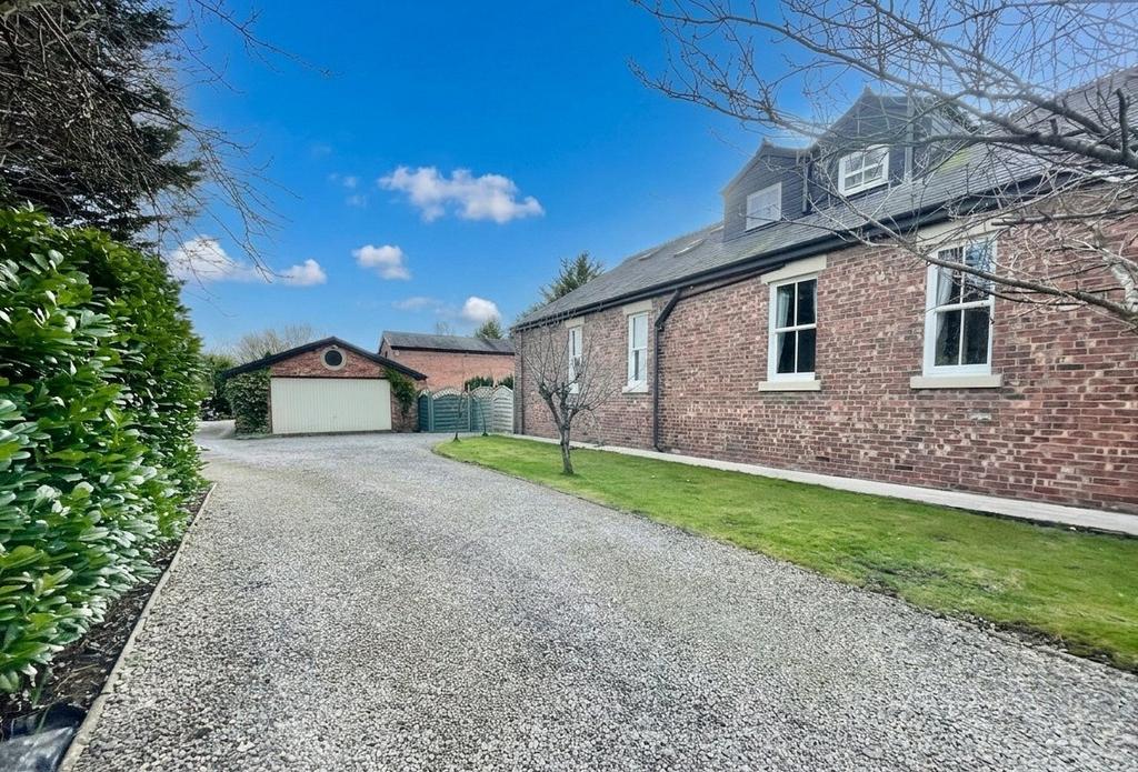 Driveway &amp; Garage