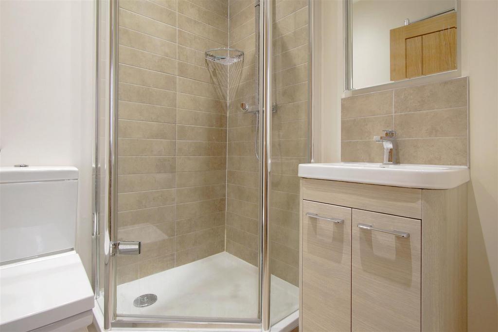 Shower Room.jpg