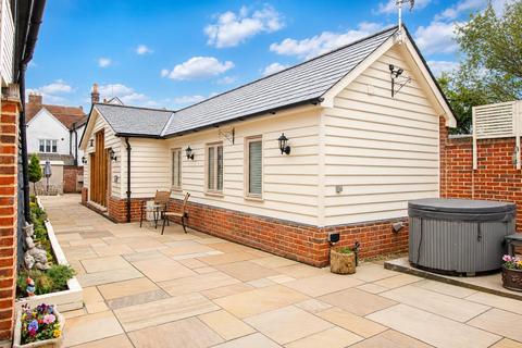 2 bedroom barn conversion for sale, Baldock Road, Buntingford