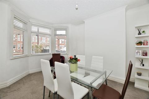 undefined, Hayburn Avenue, Hull