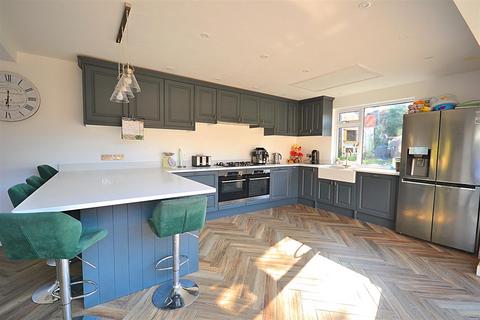 3 bedroom detached bungalow for sale, Bradford Peverell, Dorchester