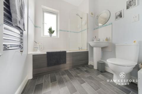 2 bedroom apartment for sale, Emerald Crescent, Sittingbourne ME10
