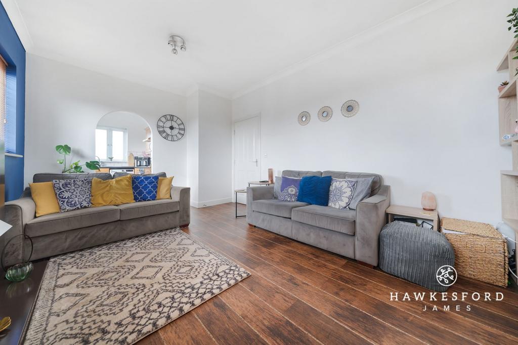 Emerald Crescent, Sittingbourne - Lounge