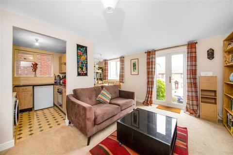 undefined, Gables Close, London SE12