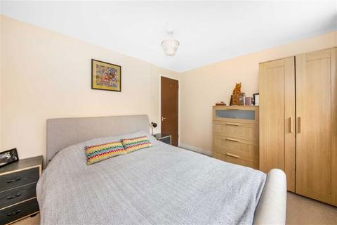 undefined, Gables Close, London SE12