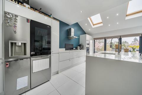 undefined, Kingshurst Road, London, SE12