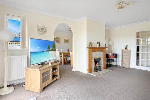 3 bedroom detached bungalow for sale, Taw Meadow Crescent, Barnstaple EX31