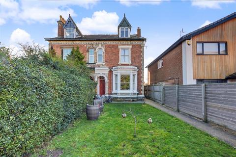 undefined, Derby Road, Long Eaton