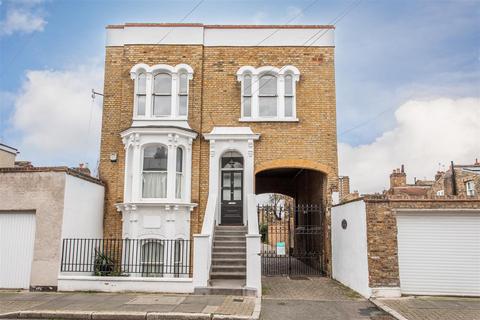 undefined, Stanfield Road, Mile End, E3