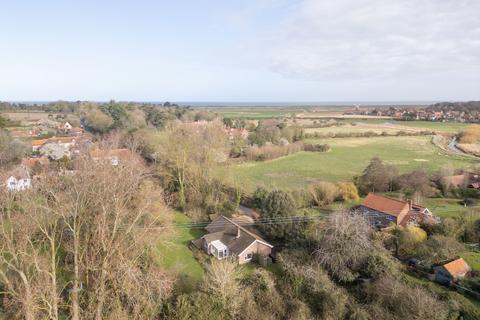 3 bedroom detached house for sale, Single Story Modern Living in Wiveton