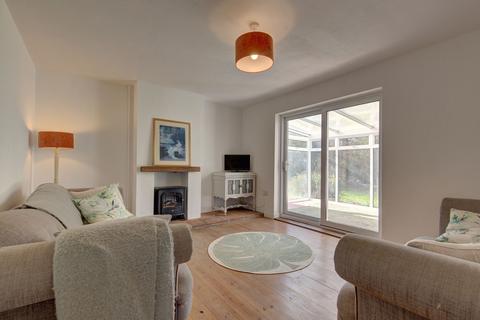 3 bedroom detached house for sale, Single Story Modern Living in Wiveton