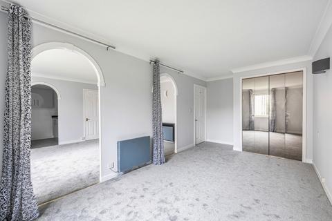 1 bedroom apartment for sale, Cedar Road, Sutton