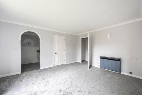 1 bedroom apartment for sale, Cedar Road, Sutton
