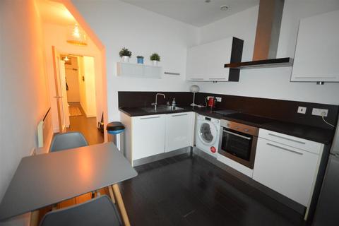 1 bedroom flat to rent, The Lighthouse Building, Manchester M4