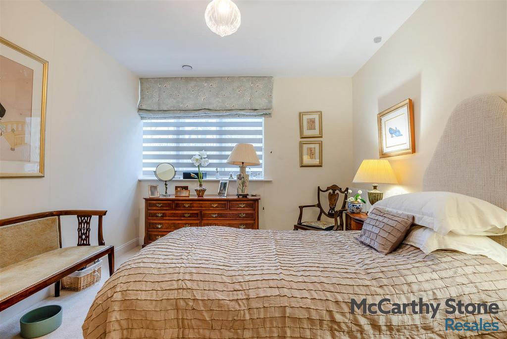 8681828-interior04.jpg