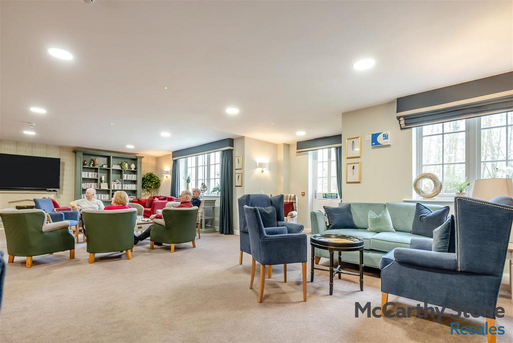 8681828-interior23.jpg