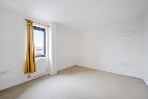 1 bedroom flat for sale, Colney Hatch Lane, Muswell Hill, London, N10