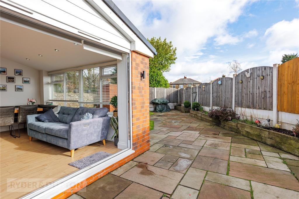 Rear Garden/Bi-Fold