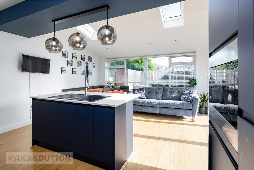 Kitchen/Breakfast