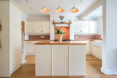 undefined, Huntercombe Lane North, Taplow, Maidenhead, SL6