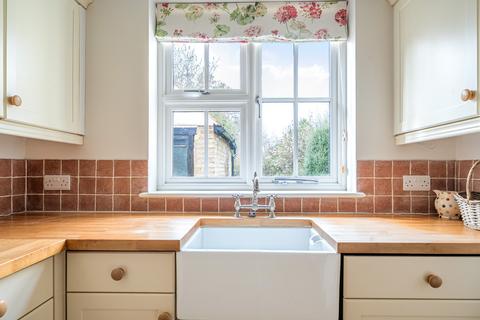 undefined, Huntercombe Lane North, Taplow, Maidenhead, SL6