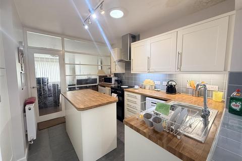 undefined, Essex Gardens, Stourbridge
