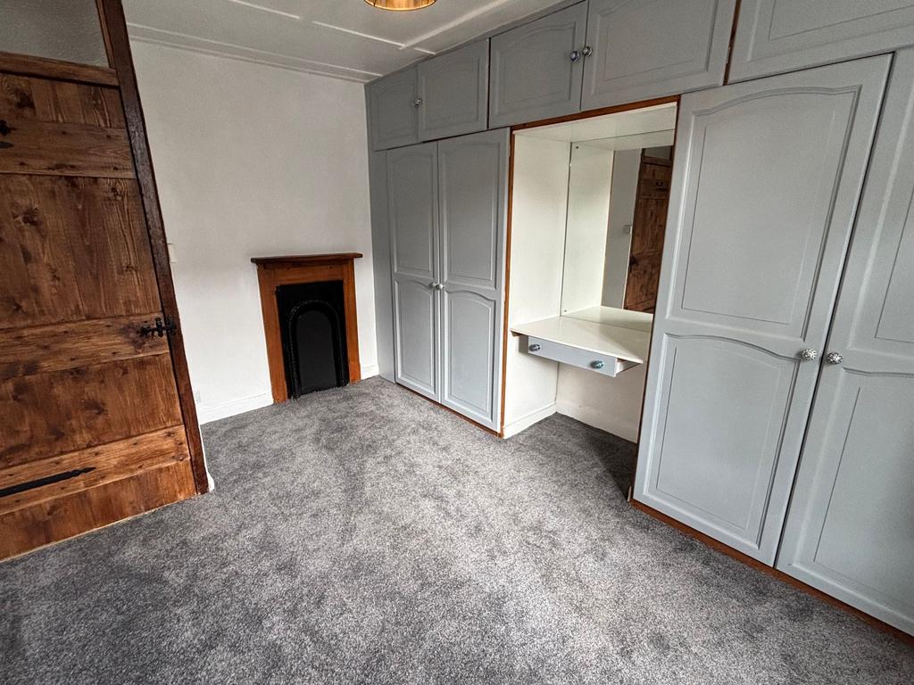 Bedroom 2 - 2